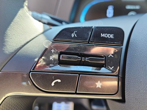 New 2026 Hyundai Elantra Sport FWD image 23