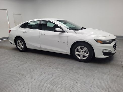 Used 2025 Chevrolet Malibu LS w/ Driver Confidence Package FWD image 11