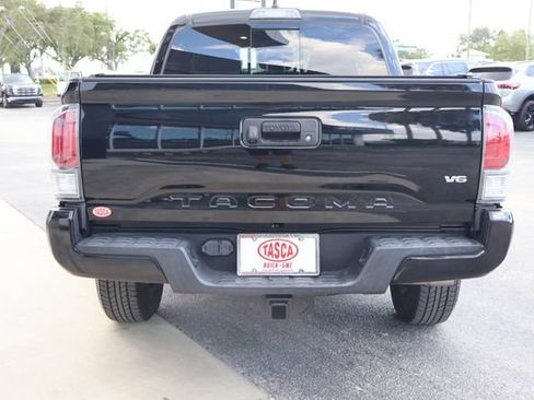 Used 2021 Toyota Tacoma TRD Sport RWD image 7