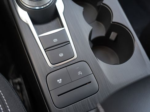 Used 2023 Ford Escape Active image 34