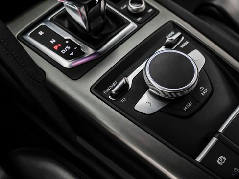 Used 2018 Audi R8 V10 image 70