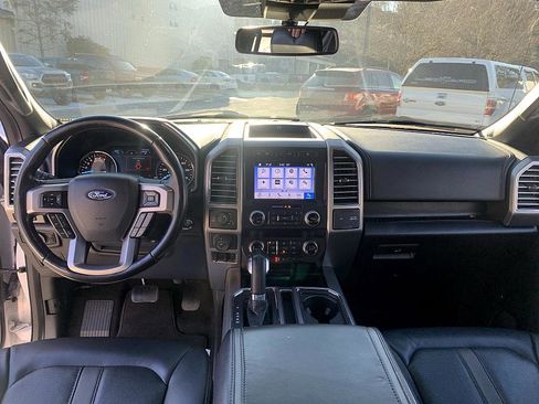 Used 2019 Ford F150 Platinum w/ Equipment Group 701A Luxury image 13