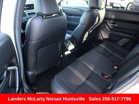 Used 2024 MAZDA CX-50 AWD 2.5 S w/ Preferred Package image 14