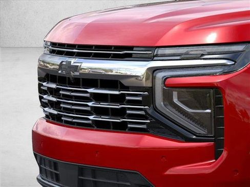New 2026 Chevrolet Suburban Premier image 13