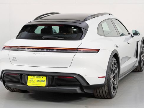 Used 2021 Porsche Taycan 4 Cross Turismo w/ Premium Package image 52