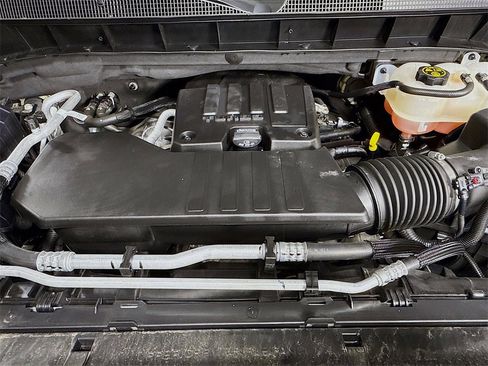 Used 2023 Chevrolet Silverado 1500 LT image 32