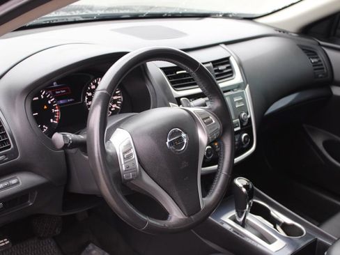Used 2018 Nissan Altima 2.5 SR image 15