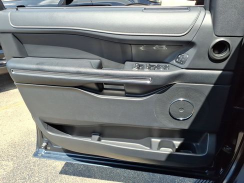 Certified 2024 Ford Expedition Max XLT AWD/4WD image 13