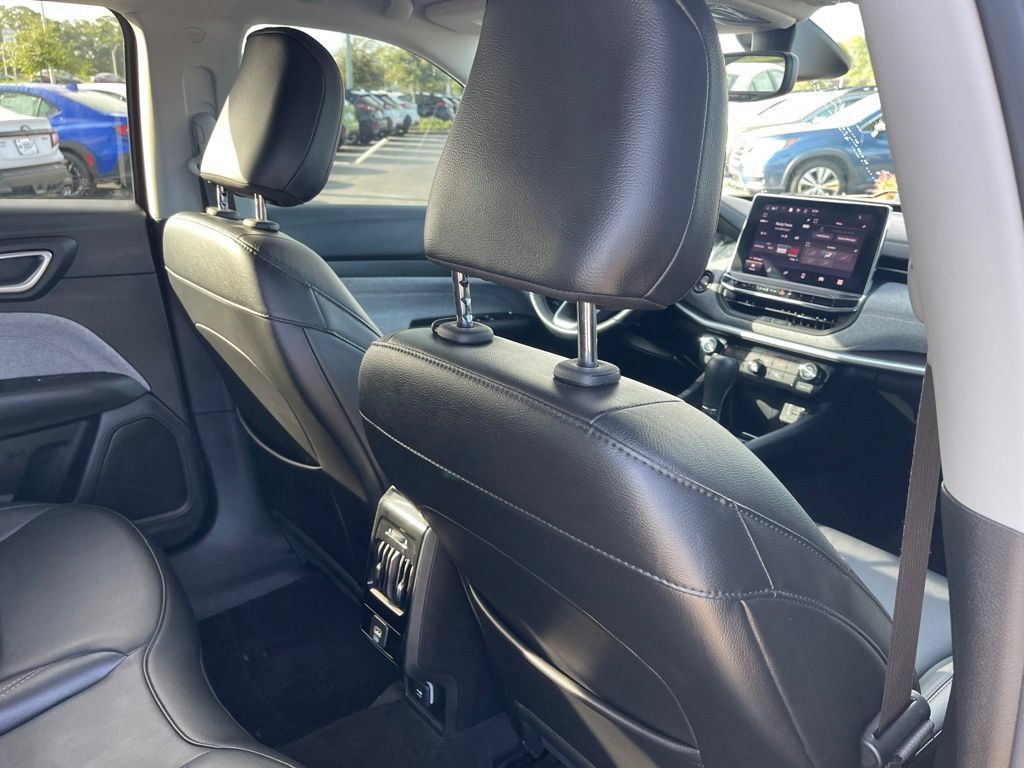 Used 2022 Jeep Compass Latitude AWD/4WD image 30