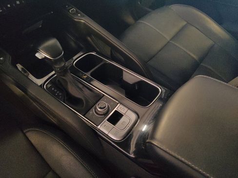 Used 2022 Kia Telluride EX w/ EX Premium Package image 26