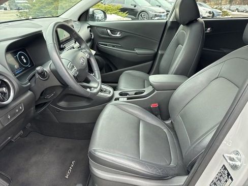 Certified 2023 Hyundai Kona Limited image 24