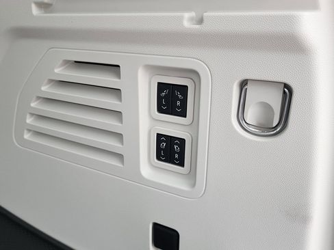 New 2026 GMC Acadia Denali image 53