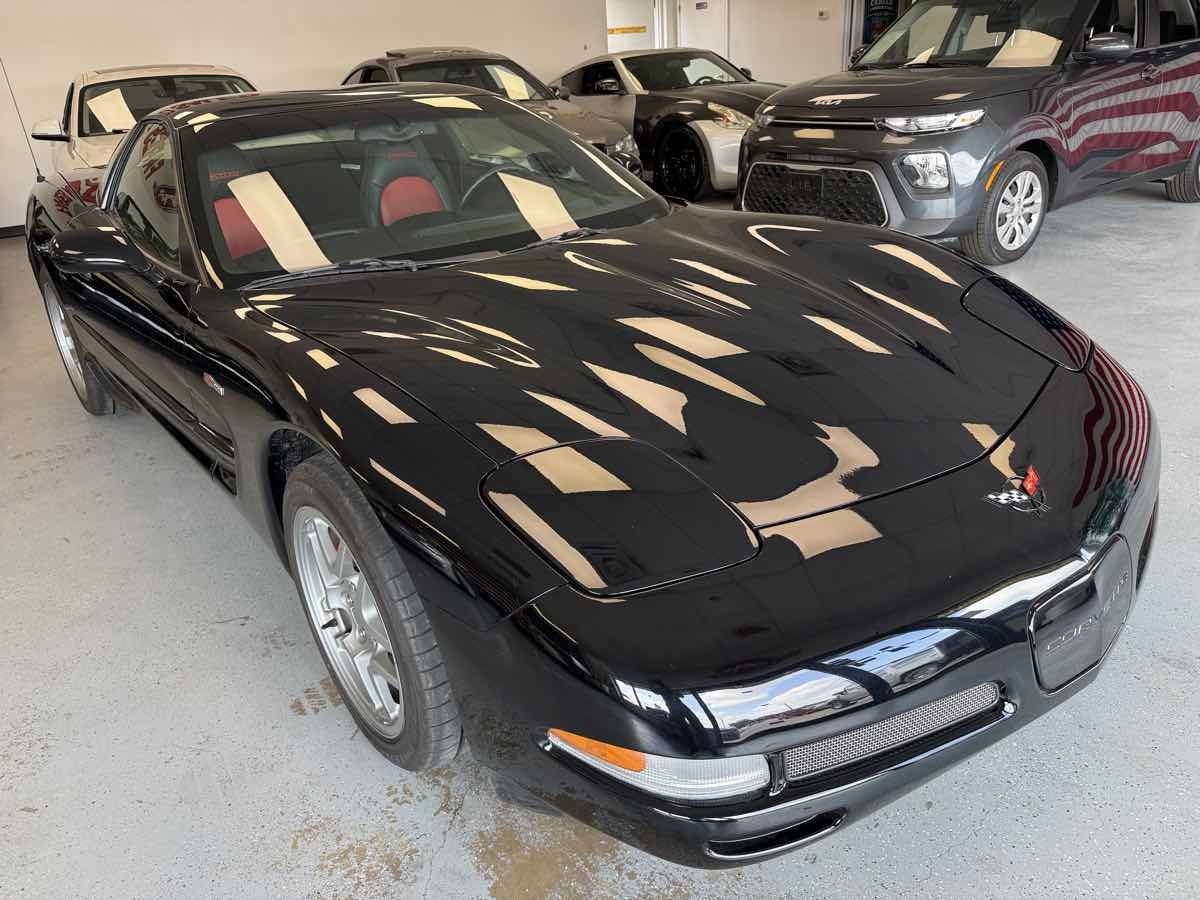 Used 2002 Chevrolet Corvette Z06 w/ Memory Pkg RWD image 7