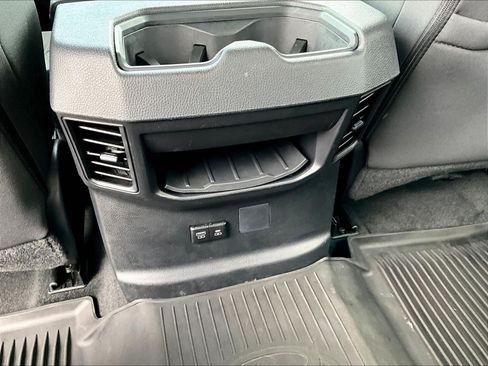 Used 2024 Toyota Tundra SR5 w/ SR5 Convenience Package AWD/4WD image 11
