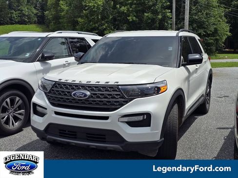 Used 2022 Ford Explorer XLT w/ Equipment Group 202A AWD/4WD image 1