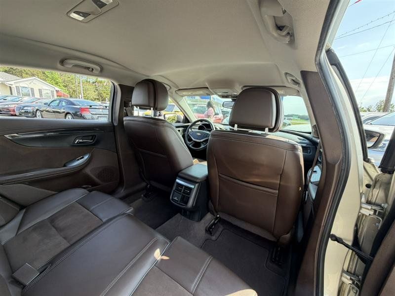 Used 2014 Chevrolet Impala LT FWD image 23