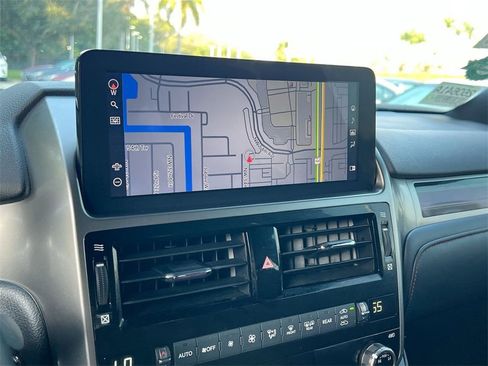 Certified 2023 Lexus GX 460 Premium image 17