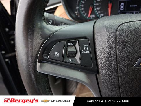 Certified 2020 Chevrolet Trax LT w/ Driver Confidence Package image 22