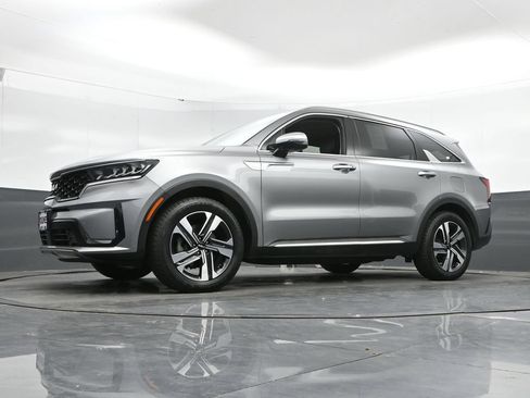 Used 2023 Kia Sorento EX AWD/4WD image 47