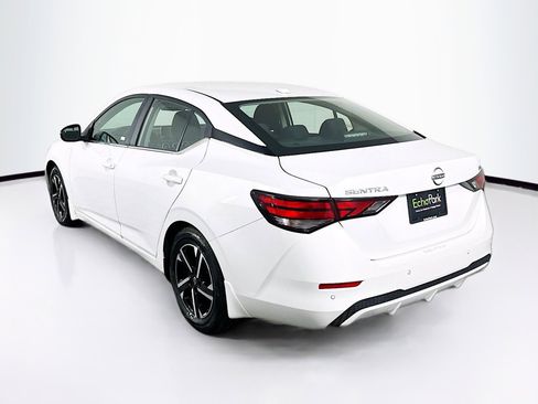 Used 2024 Nissan Sentra SV image 5