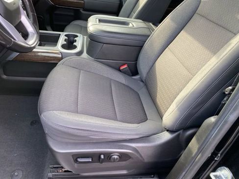 Used 2020 GMC Sierra 1500 Elevation w/ Elevation Value Package image 16