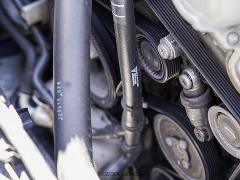 Used 2012 Porsche Panamera 4 image 18