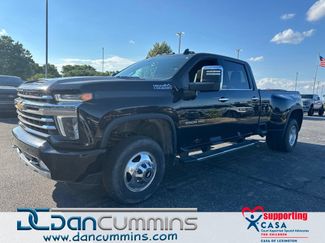 Used 2022 Chevrolet Silverado 3500 High Country AWD/4WD video 1