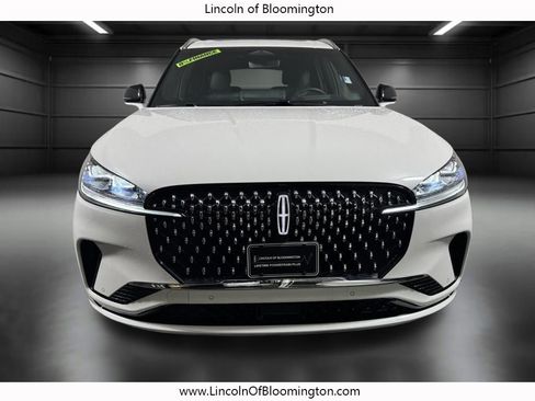 New 2025 Lincoln Aviator Black Label image 11