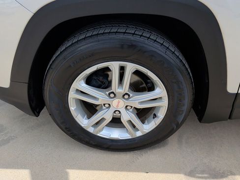 Used 2022 GMC Terrain SLE w/ Driver Convenience Package FWD image 45