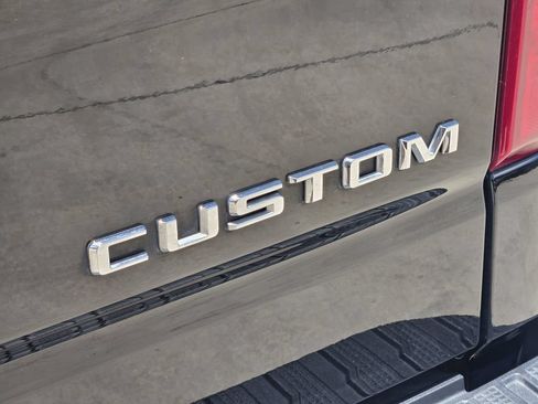 Used 2025 Chevrolet Silverado 1500 Custom RWD image 16