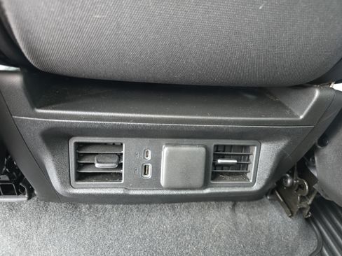 Used 2026 GMC Sierra 1500 SLE AWD/4WD image 18