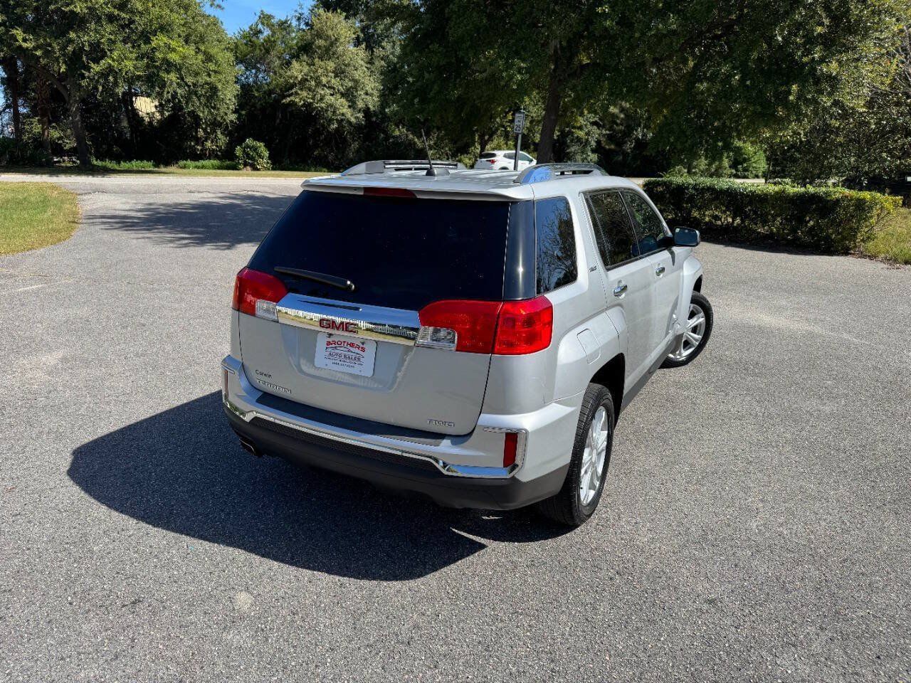 Used 2017 GMC Terrain SLT AWD/4WD image 6
