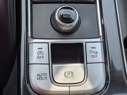 Used 2021 Kia Telluride S FWD image 18