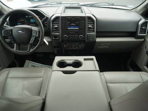 Used 2017 Ford F150 XLT RWD image 20