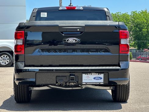 New 2025 Ford Maverick Lobo image 4
