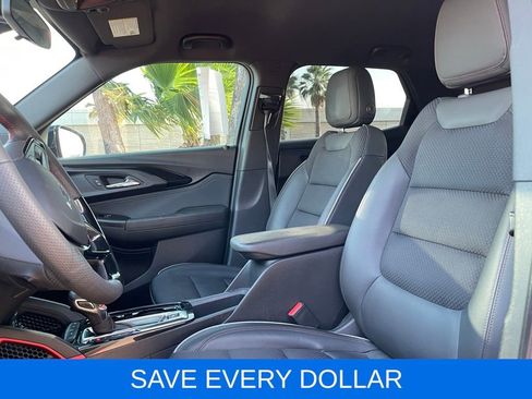 Used 2023 Chevrolet TrailBlazer RS FWD image 14