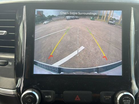 Used 2022 RAM 1500 Lone Star AWD/4WD image 22