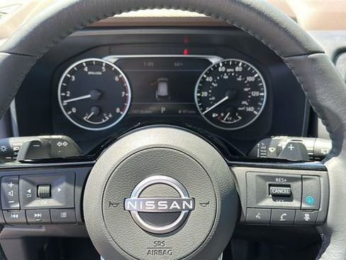 Certified 2023 Nissan Rogue SL w/ SL Premium Package AWD/4WD image 13