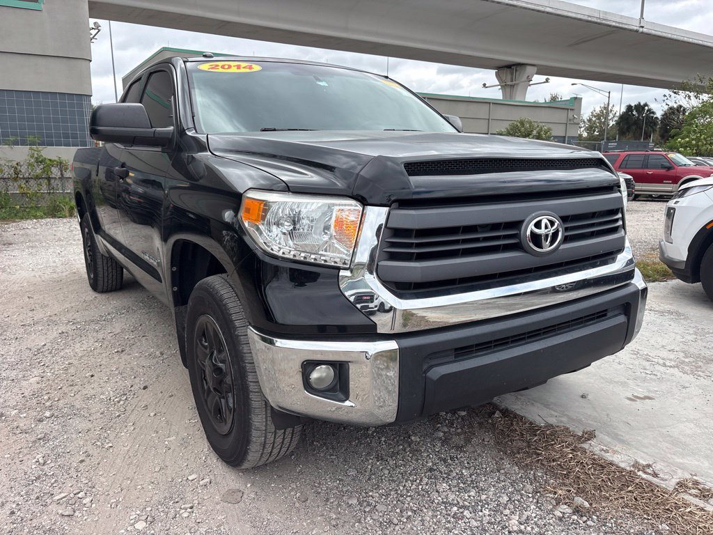 Used 2014 Toyota Tundra SR5 w/ SR5 Upgrade Package RWD image 1