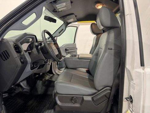 Used 2012 Ford F550 2WD Regular Cab Super Duty w/ Payload Upgrade Pkg image 15