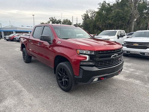Used 2021 Chevrolet Silverado 1500 LT Trail Boss w/ Convenience Package II image 2