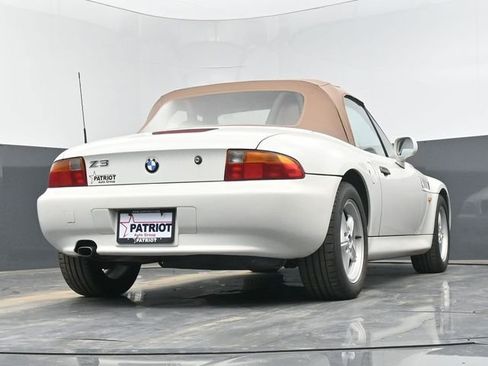 Used 1998 BMW Z3 1.9 RWD image 37