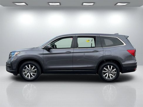 Used 2021 Honda Pilot EX image 3