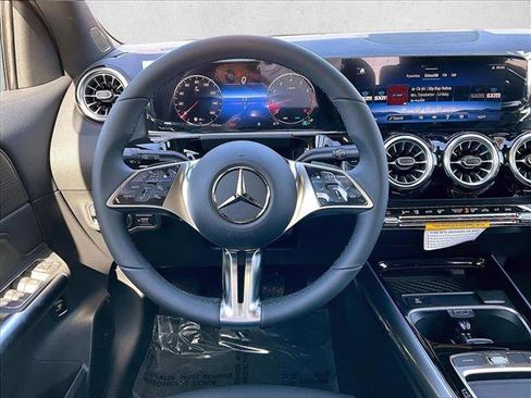 New 2026 Mercedes-Benz GLA 250 GLA 250 image 18