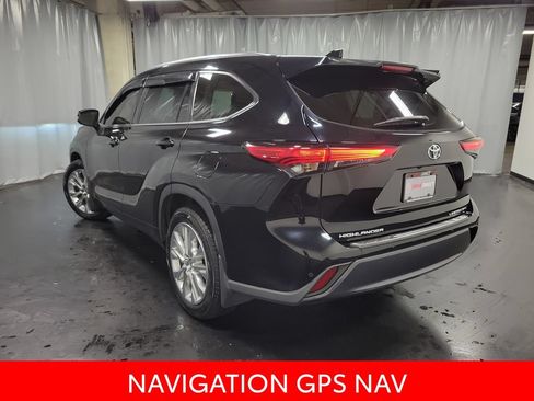 Used 2020 Toyota Highlander Limited AWD/4WD image 6