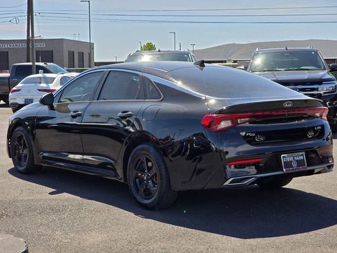 Used 2021 Kia K5 LXS FWD image 3