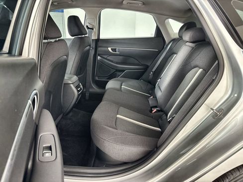 Certified 2025 Hyundai Sonata SEL FWD image 24