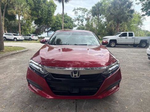 Used 2018 Honda Accord LX image 3