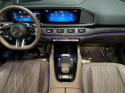 New 2025 Mercedes-Benz GLS 63 AMG 4MATIC image 25
