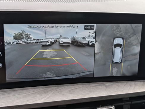Used 2025 Kia Telluride SX X-Line AWD/4WD image 19